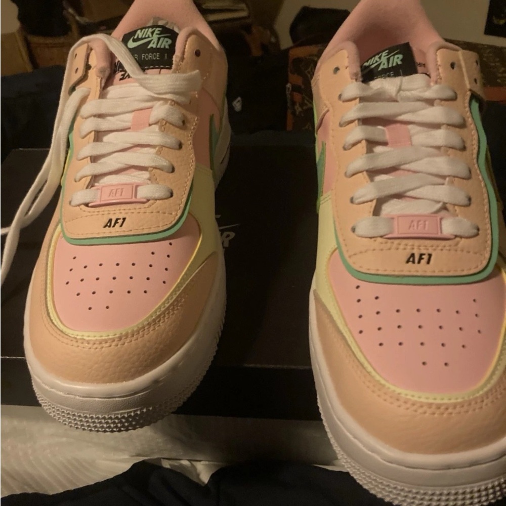 Nike Air Force 1 Shadow (Arctic Punch)
Will trade for Pokemon!